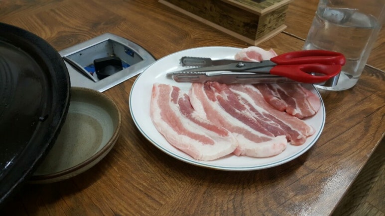 지리산토종꺼먹돼지 이미지