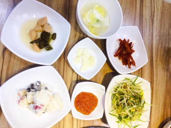 송죽잎 이미지