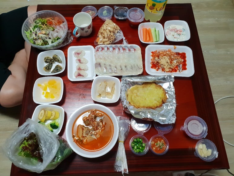 딱좋아막썰어회 이미지