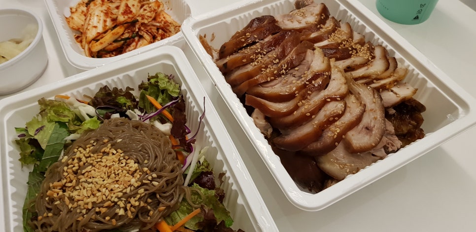 돈돈이네족발 이미지