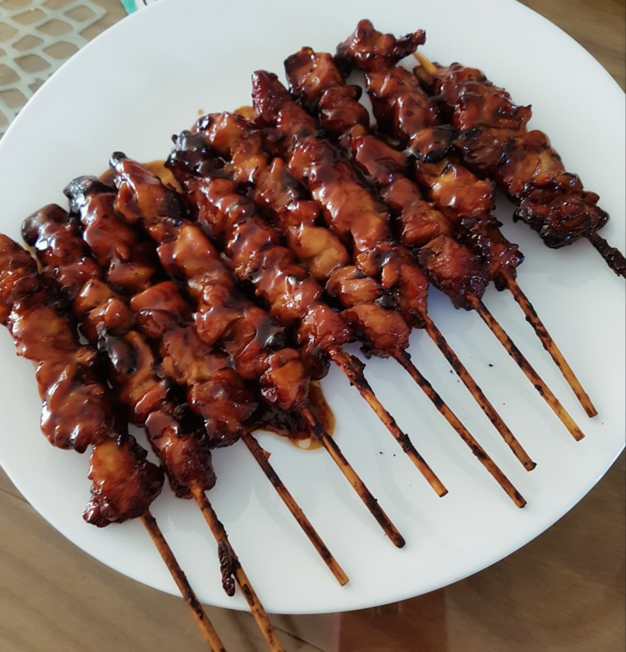 엄지척닭꼬치 이미지