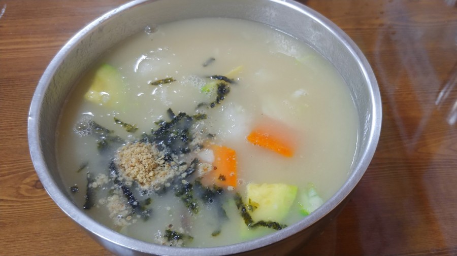메밀밭옹심이칼국수 이미지