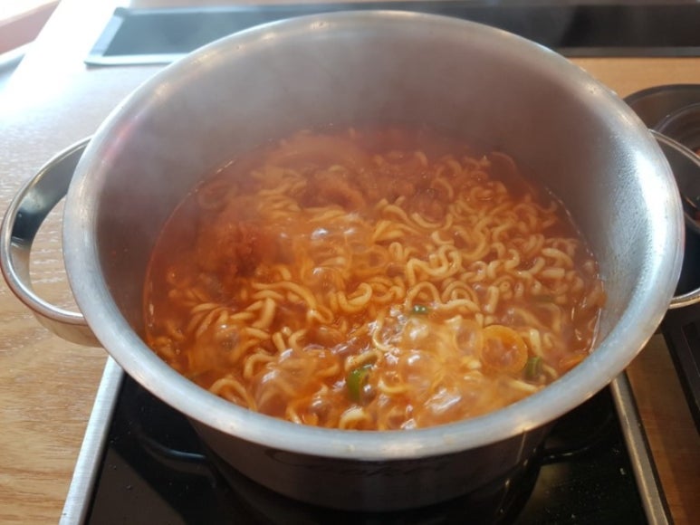셀프라면 이미지