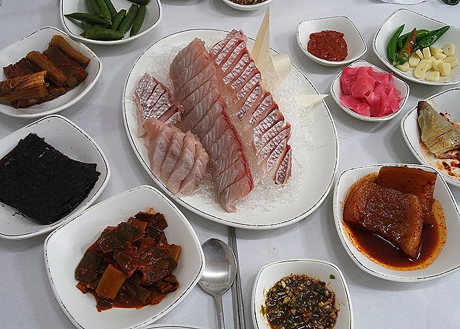 대성어탕 이미지