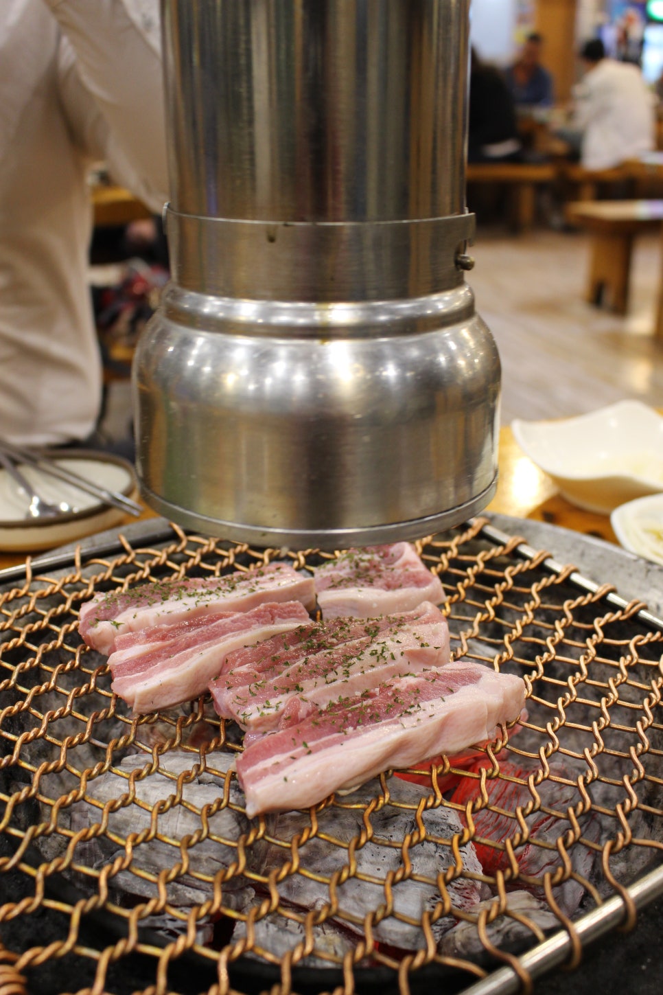 넓은마당참숯화로구이 이미지