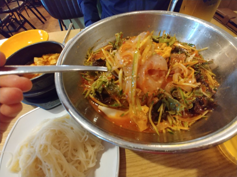 밤푸스치킨 이미지