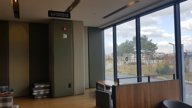 할리스 충남도청점 이미지