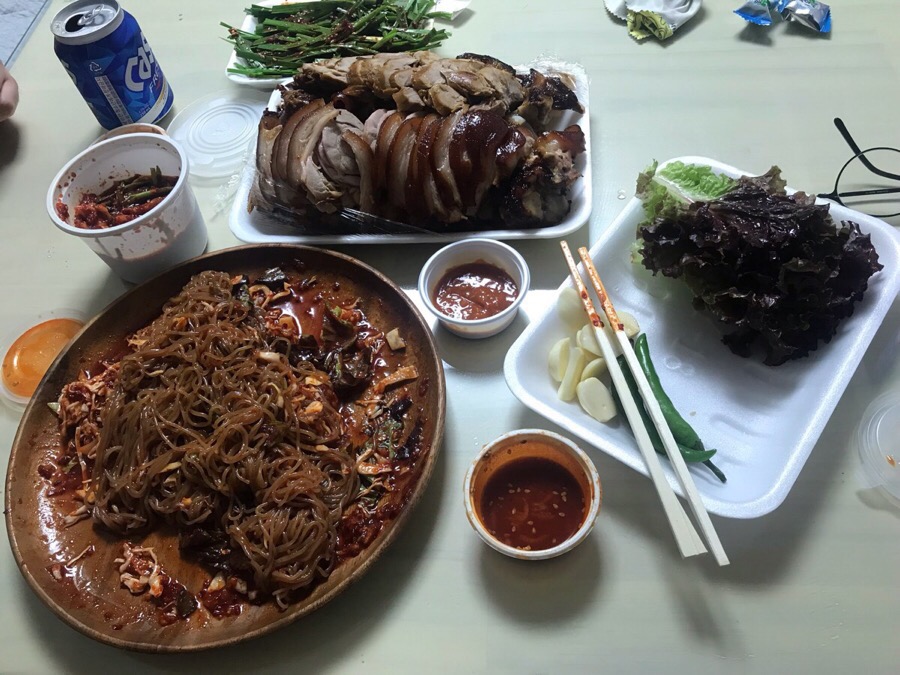 박찬환수제족발 이미지