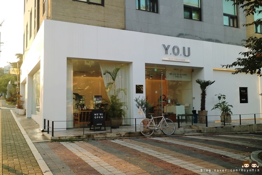 와이오유(Y.O.U) 이미지