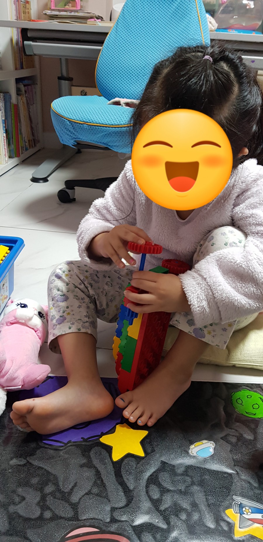 우주테크 이미지
