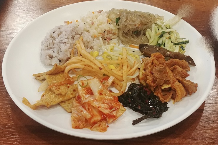 엄마의밥상한식뷔페 이미지