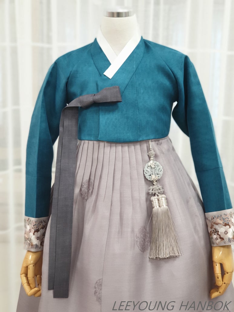 이영한복 이미지