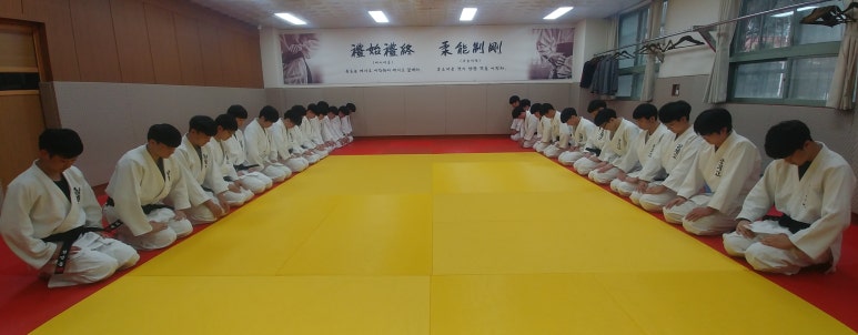 이흥덕유도체육관 이미지