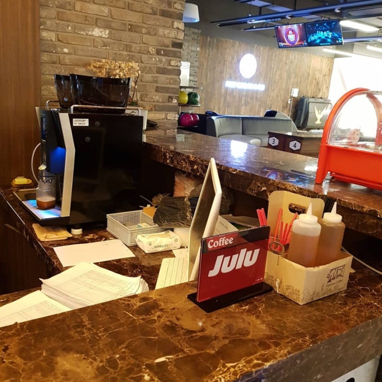 퍼스트볼링장 이미지