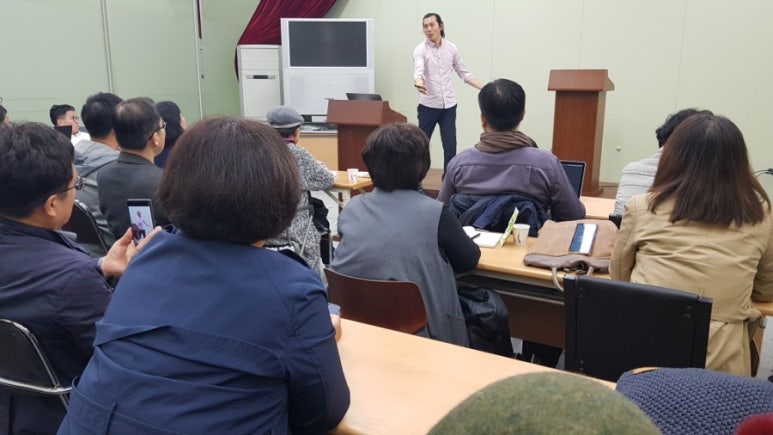 디아이커뮤니케이션 이미지