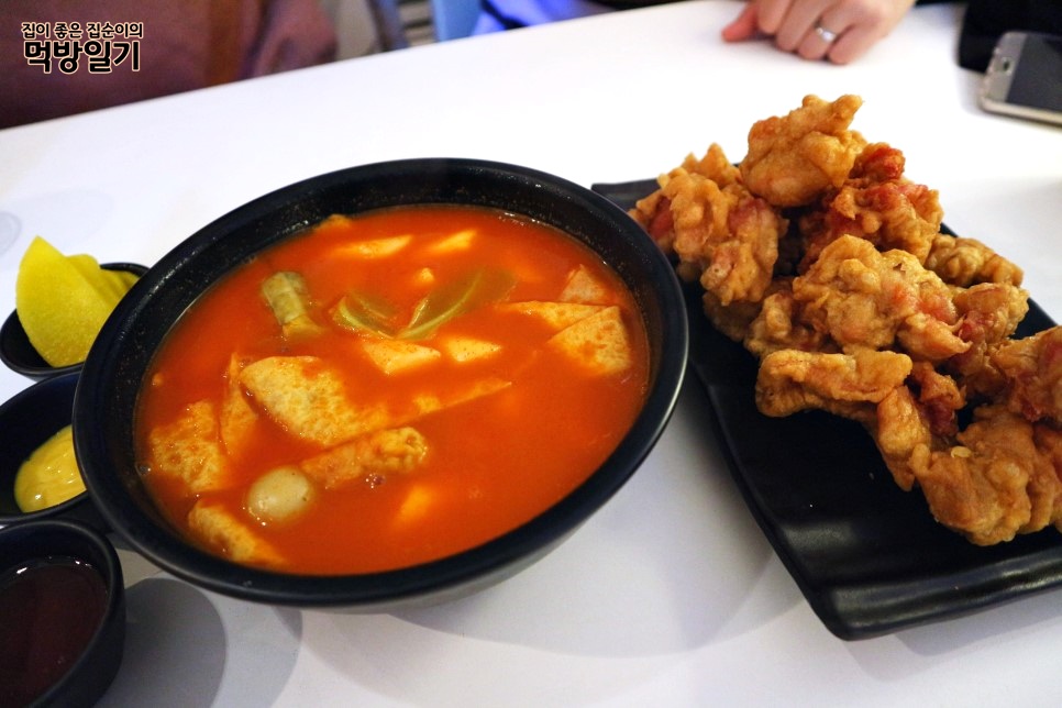인정국물떡볶이 이미지