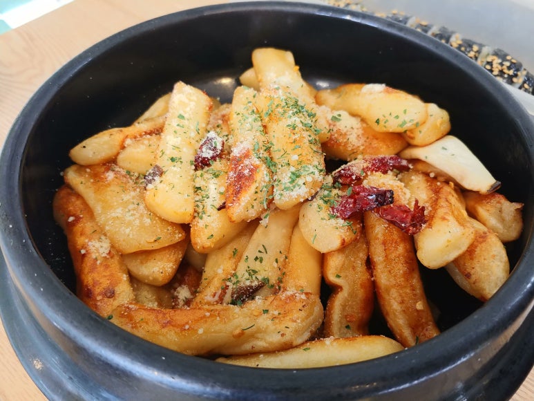 그동네떡볶이 이미지