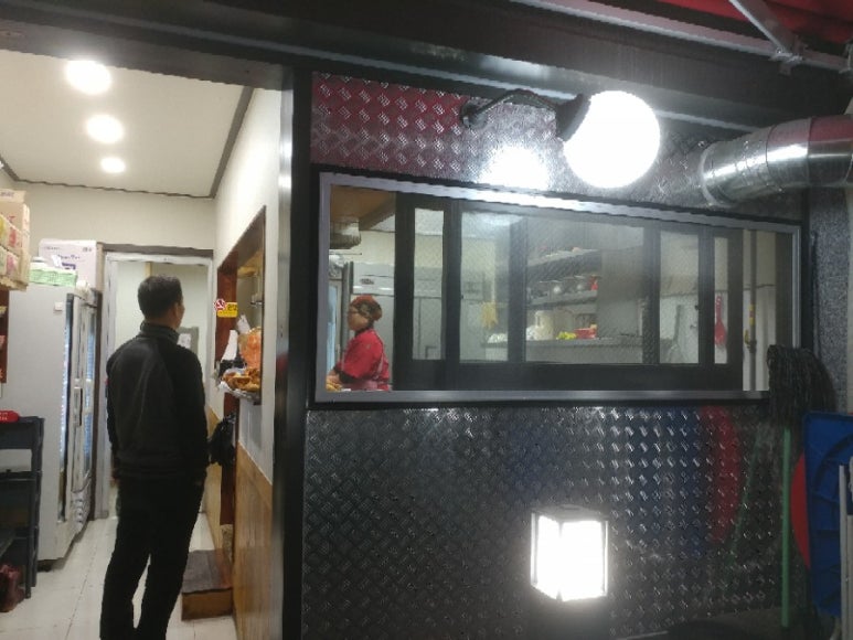 옛날시장통닭중흥 이미지