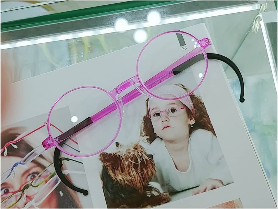 윤꼬 이미지