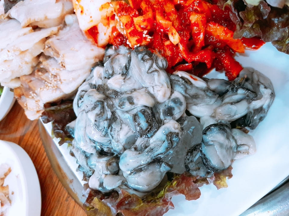 마산아구찜，굴 이미지