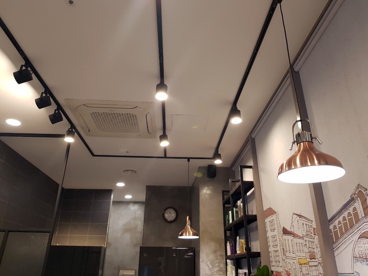 쎌리정 헤어 이미지