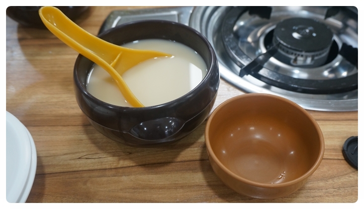 전통우리밀칼국수전문 이미지