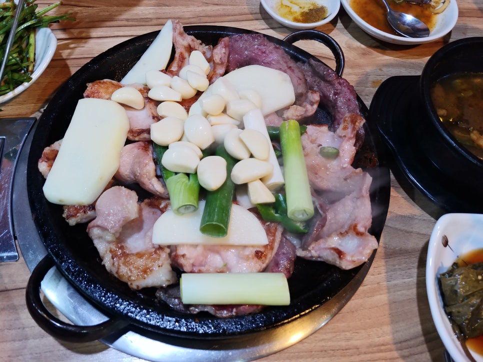 한아름돌곱창 이미지