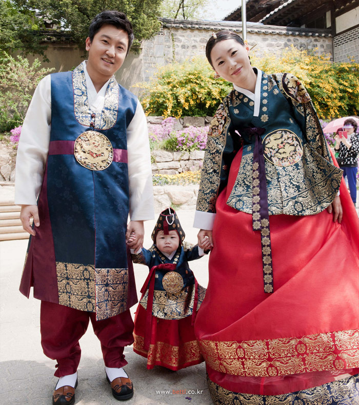 이쁜이한복 이미지