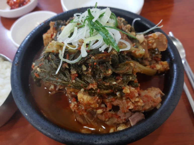 현대뼈다귀해장국 이미지