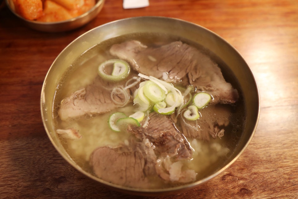 청정잔치국수 이미지