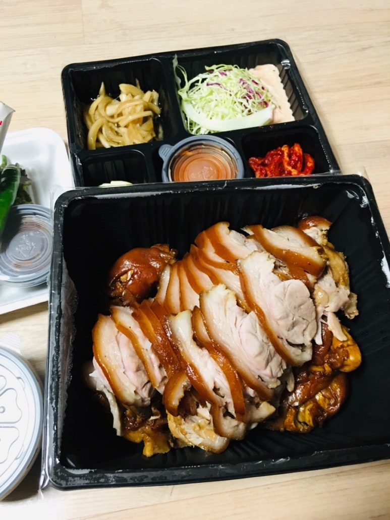 풍납왕족발 이미지