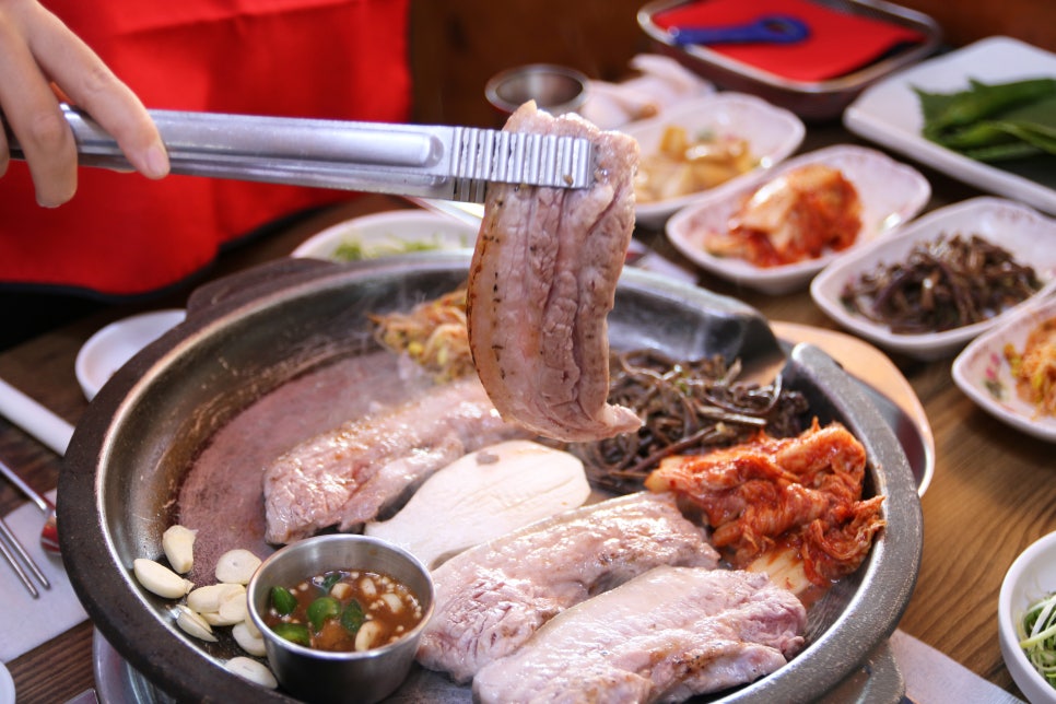제주협재흑돼지촌 이미지
