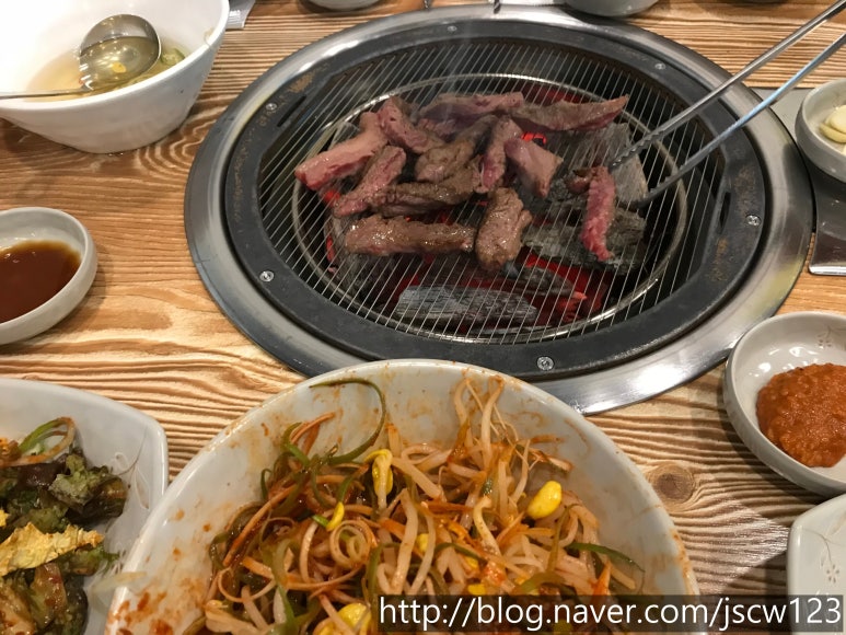 우돈마당 이미지