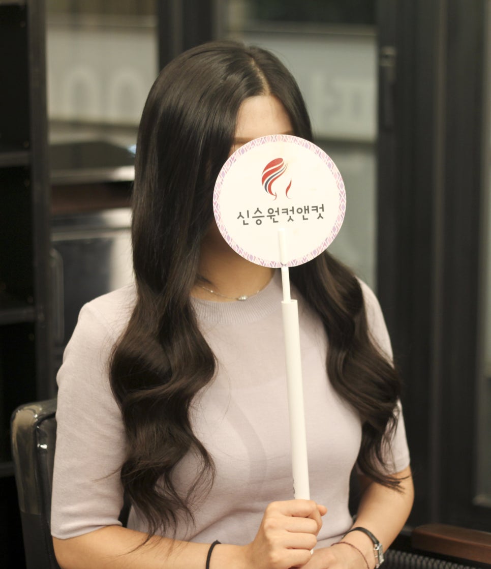 신승원컷앤컷홍대붙임머리 이미지