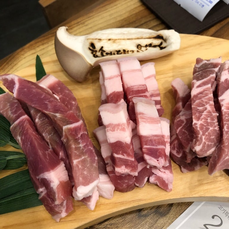 효소먹은돼지 이미지