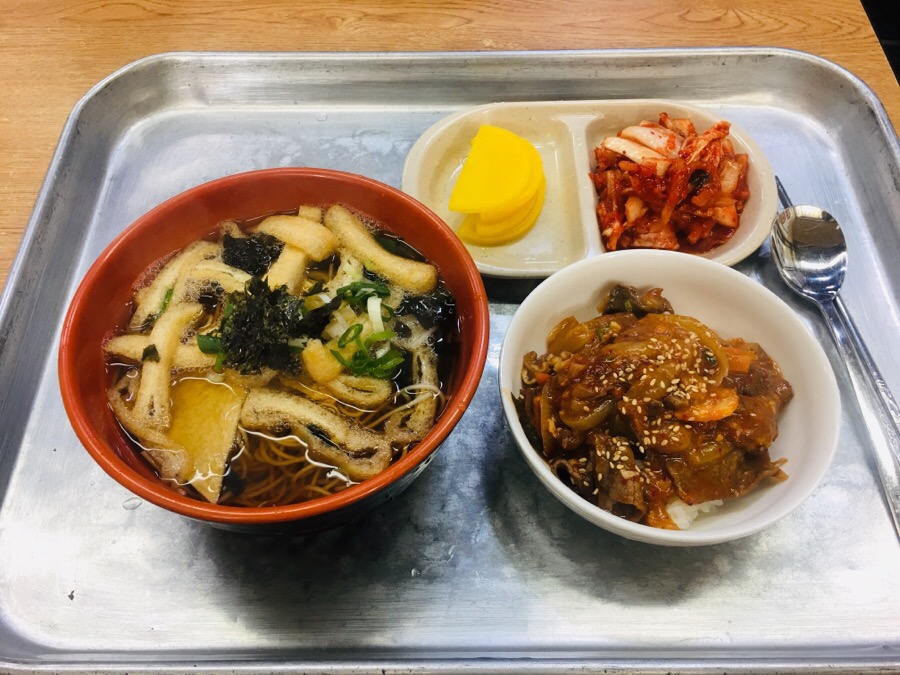 유명장터국수 이미지