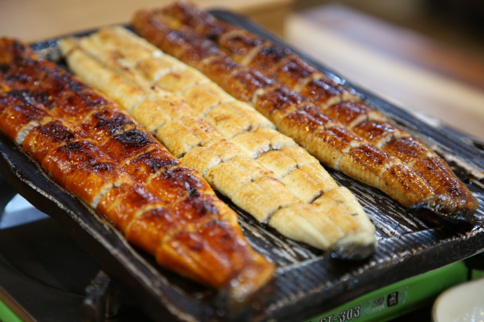 소금빛풍천장어구이 이미지