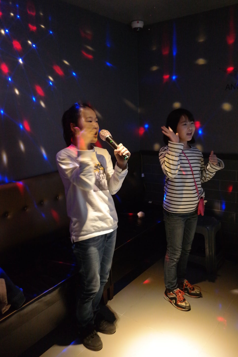 춤추는노래연습장 이미지