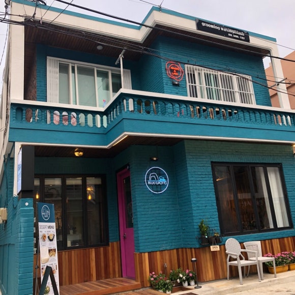 카페 블루 이미지