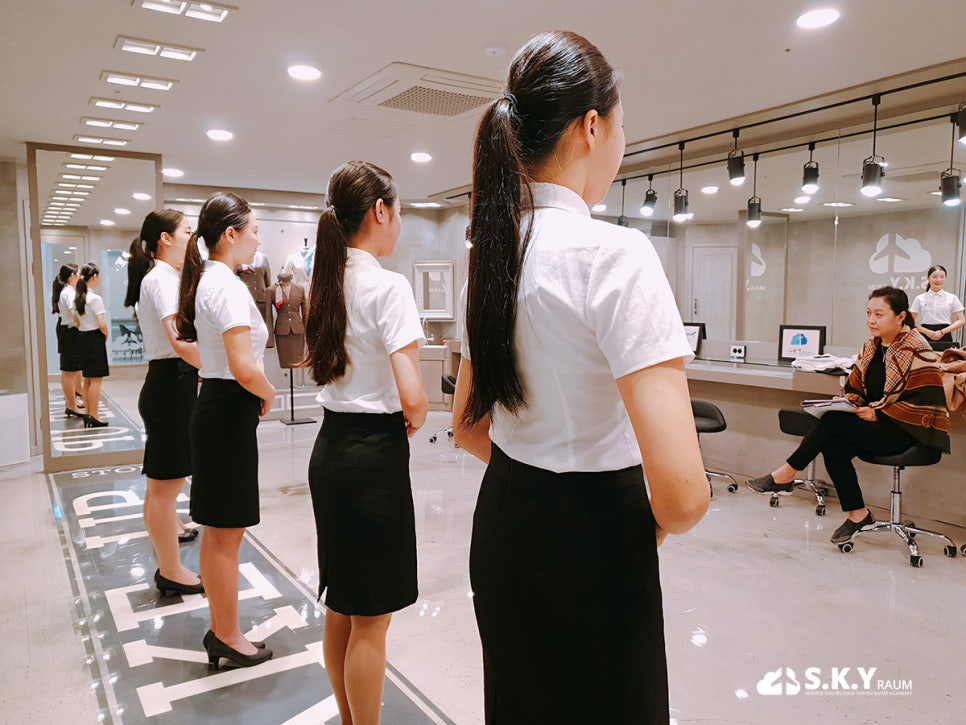 승무원 이미지