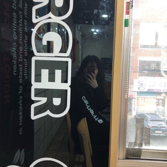맘스터치천안단국대점 이미지