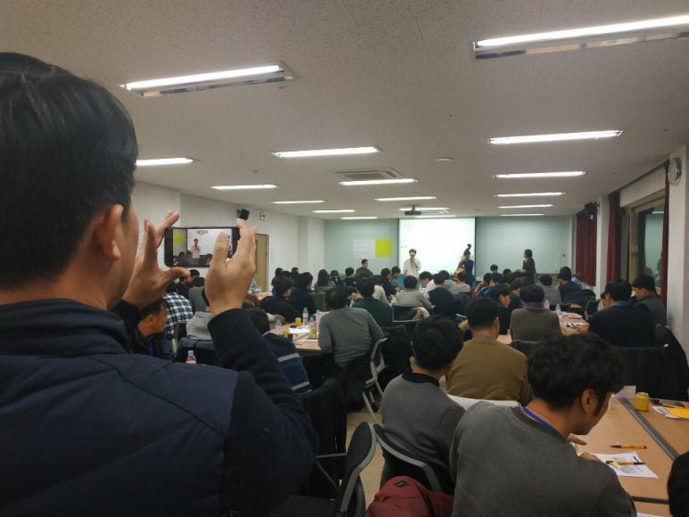 토크모터스 이미지