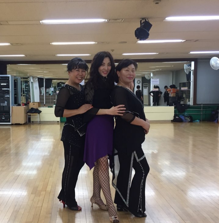 노블라인댄스 이미지