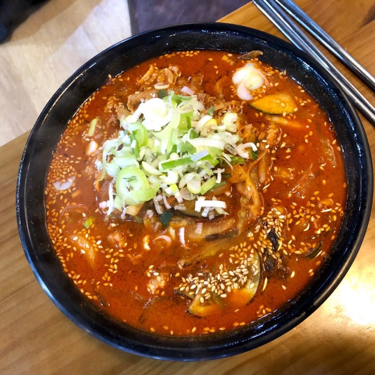 웅이짬뽕 이미지