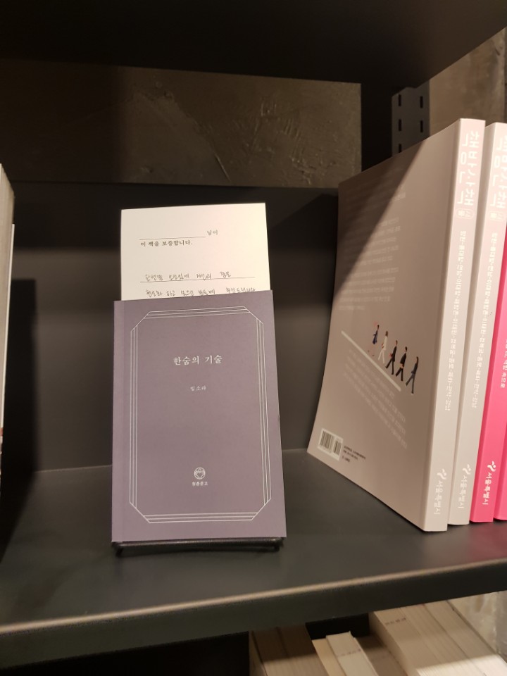 디파지트 이미지