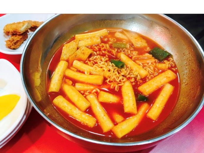빨강떡볶이 이미지