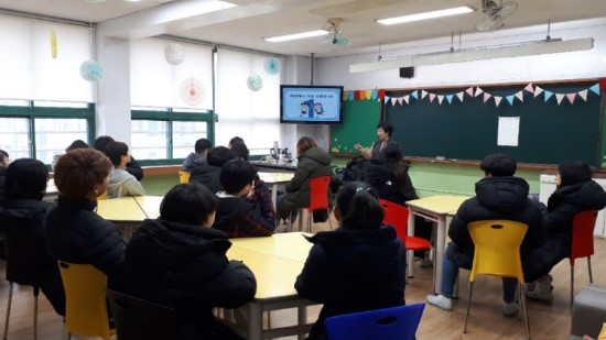 연신초등학교 이미지