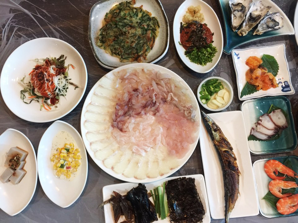 청정바다회센타식당 이미지