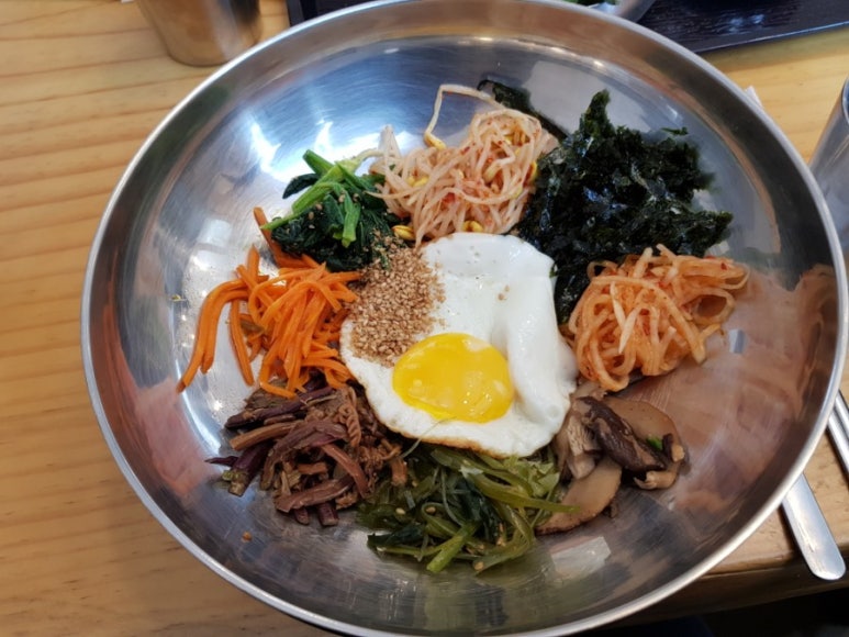 꽃동산국수 이미지