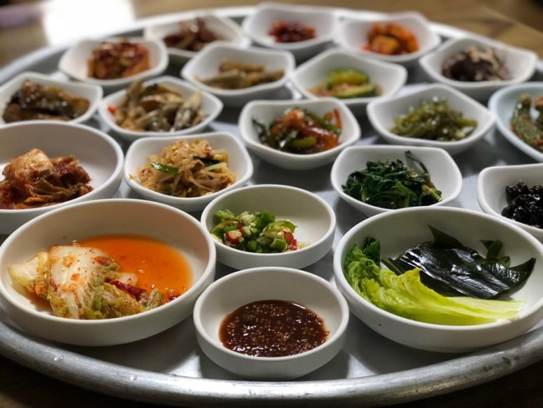 자인백반 이미지
